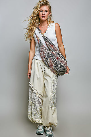 Raelyn Shoulder Bag