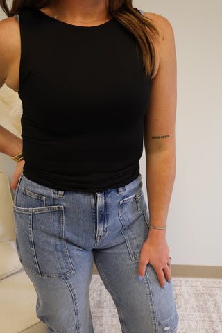 Gianna Clean Boat Neck Tank Top