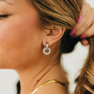 Ivy Interlock Hoop Earring - WATERPROOF-Earrings-Pretty Simple