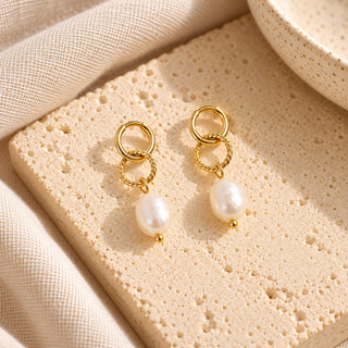Interlocking Pearl Earrings